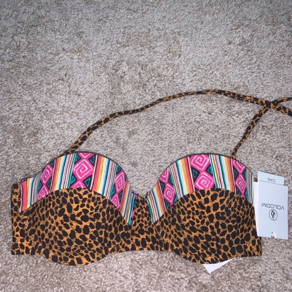 Volcom Underwire Bikini NWT - women’s size S - Picture 4 of 9